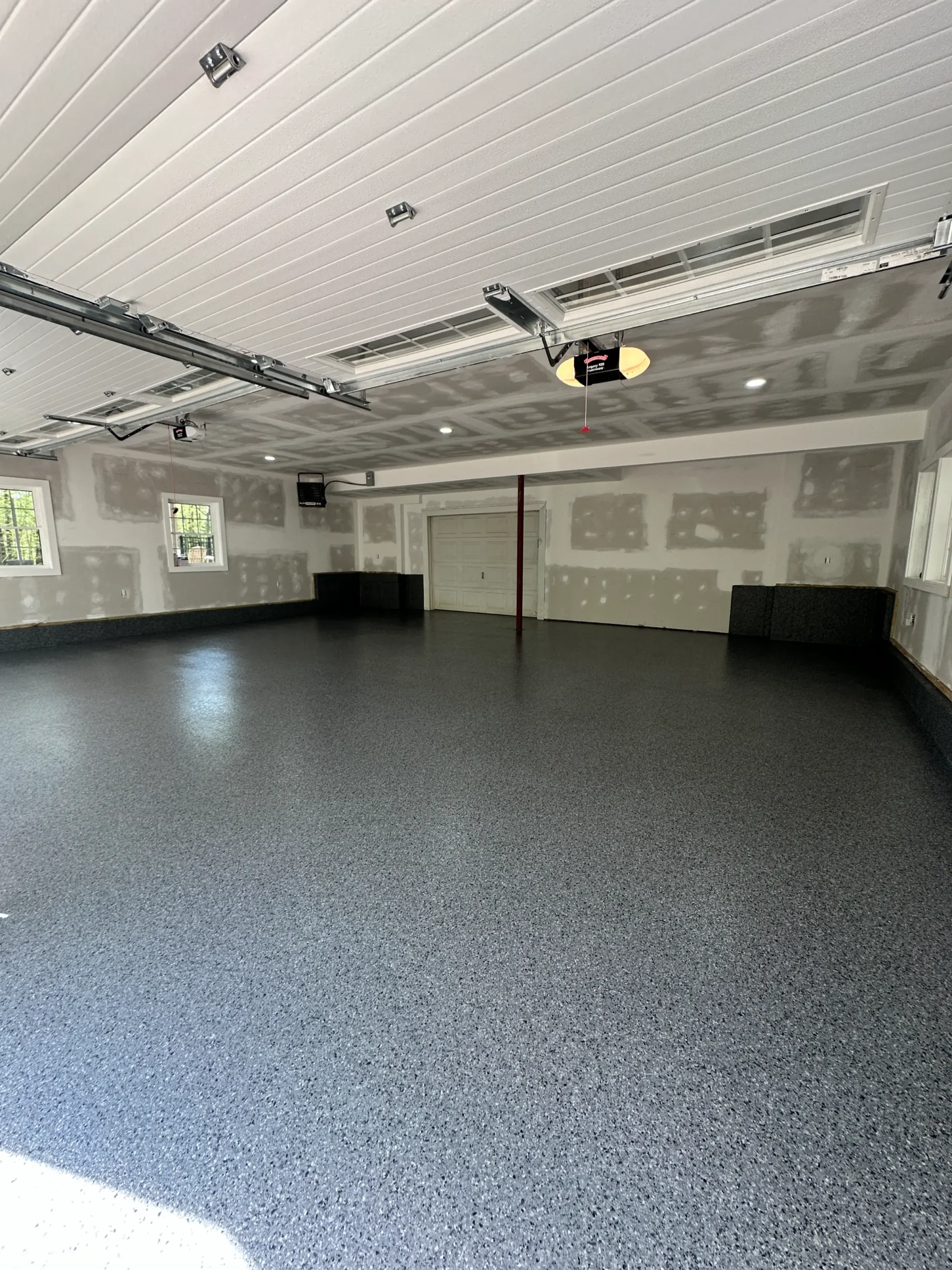 Epoxy mize flooring